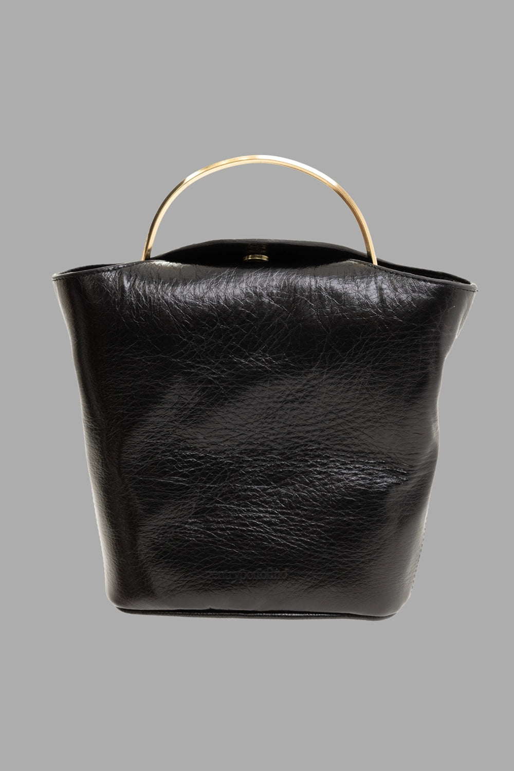 GentryPortofino women's top-handle bag in Nero, front view, gold-tone arc handle and soft bucket silhouette.