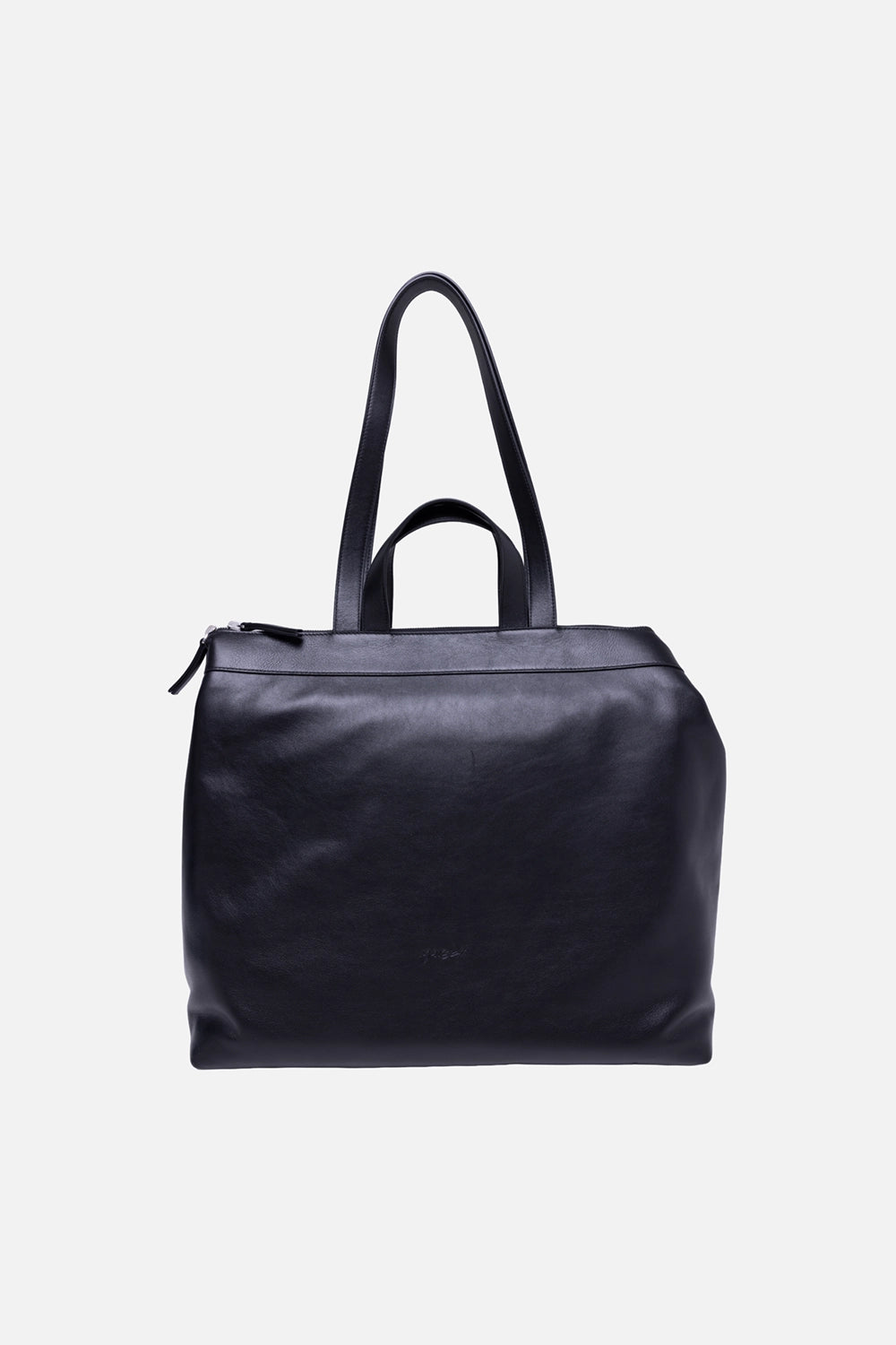 Marsèll unisex tote bag in black, front view, smooth leather body with top zip and double carry handles