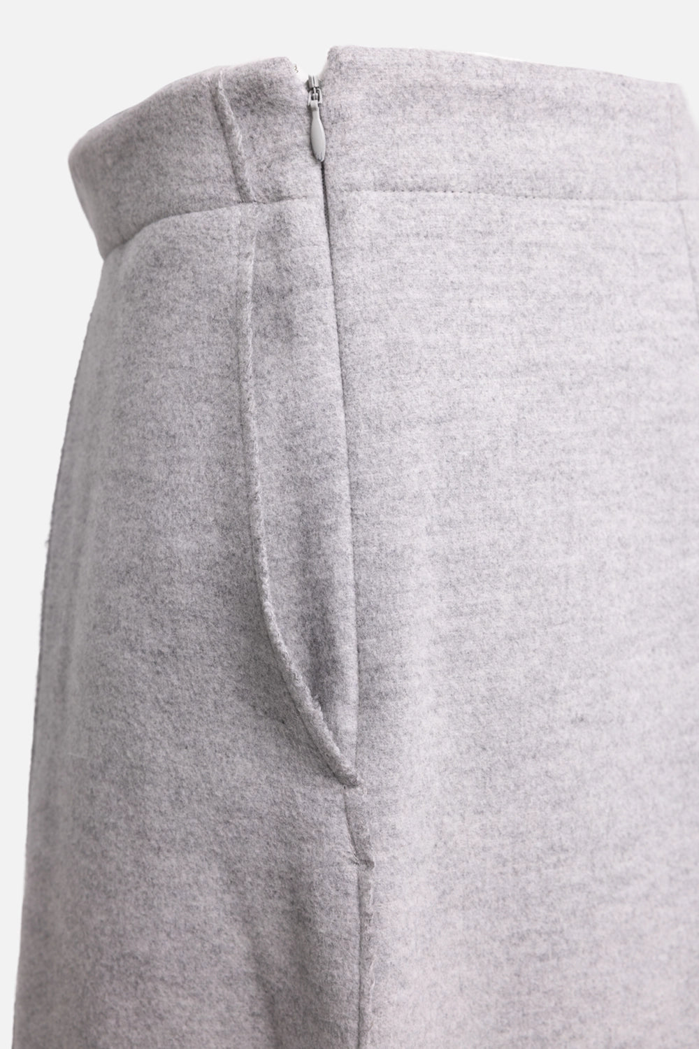 Pre-owned JOSEPH women's cropped wool trousers in light grey, zipper detail, concealed side zip at waist.