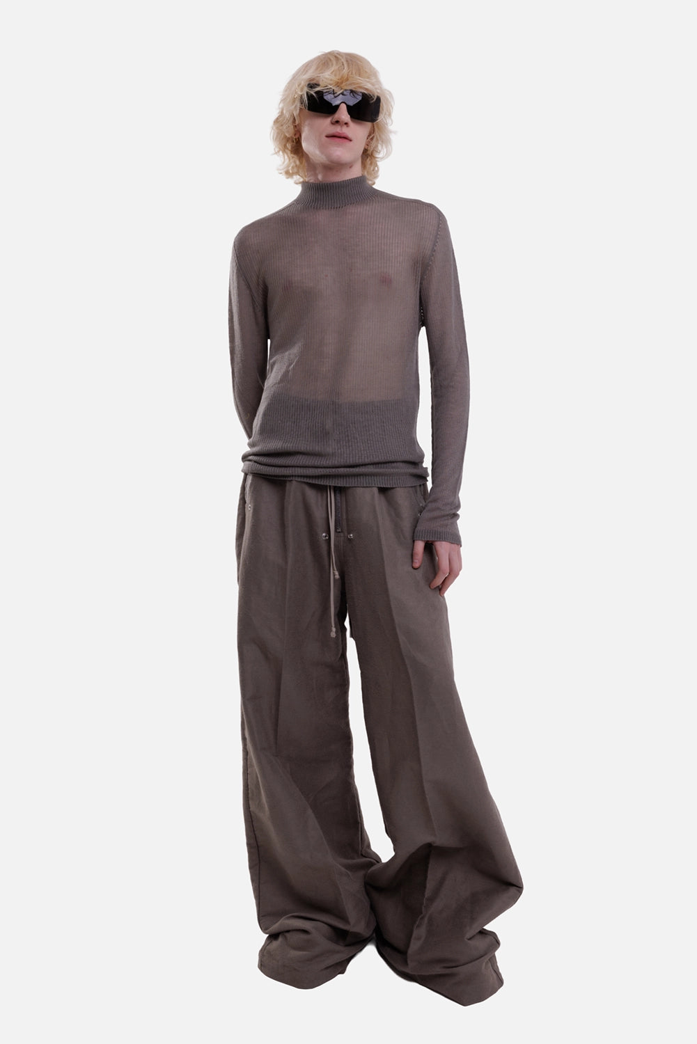 Rick Owens men's Wide Bela pants in Drk Pearl, full-length view with extreme wide legs and exposed front zip